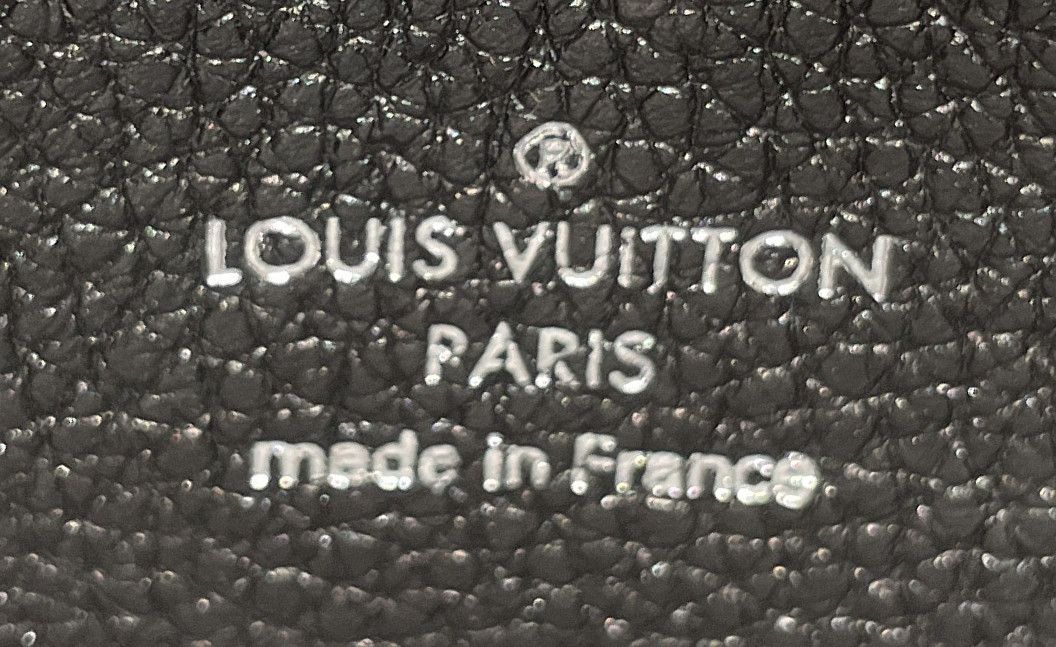Louis Vuitton Muria Bucket Bag Mahina Leather Size ONE SIZE - 7 Thumbnail