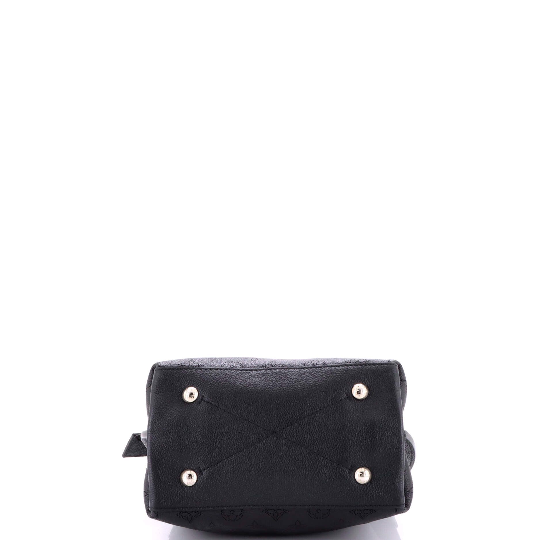 Louis Vuitton Muria Bucket Bag Mahina Leather Size ONE SIZE - 3 Thumbnail