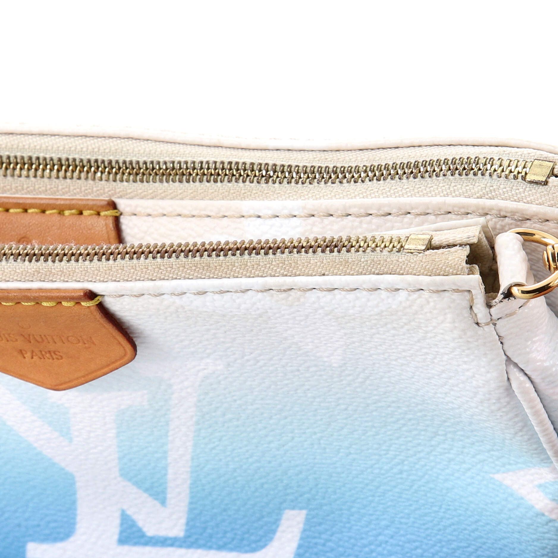Louis Vuitton Multi Pochette Accessoires By The Pool Monogram Giant Size ONE SIZE - 6 Thumbnail