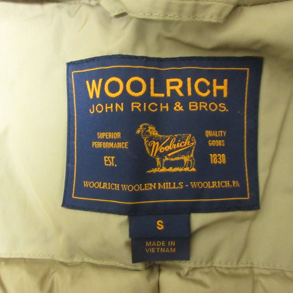 Other Other Woolrich Raccoon Fur Down Coat Textile Outerwear DUTY FREE for USA Size ONE SIZE - 3 Thumbnail