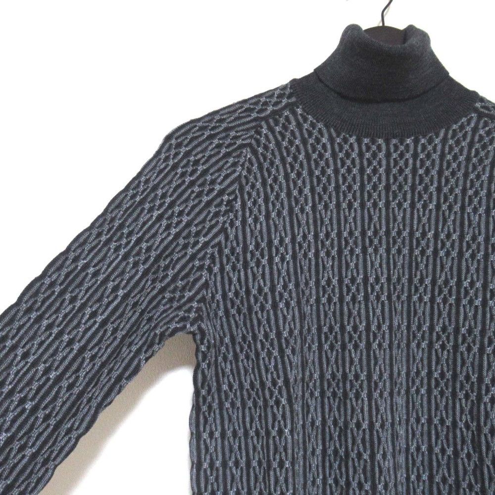 Yves Saint Laurent Yves Saint Laurent Yves Saint Laurent Patterned Knit Turtleneck Sweater Textile Tops DUTY FREE for USA Size ONE SIZE - 3 Thumbnail
