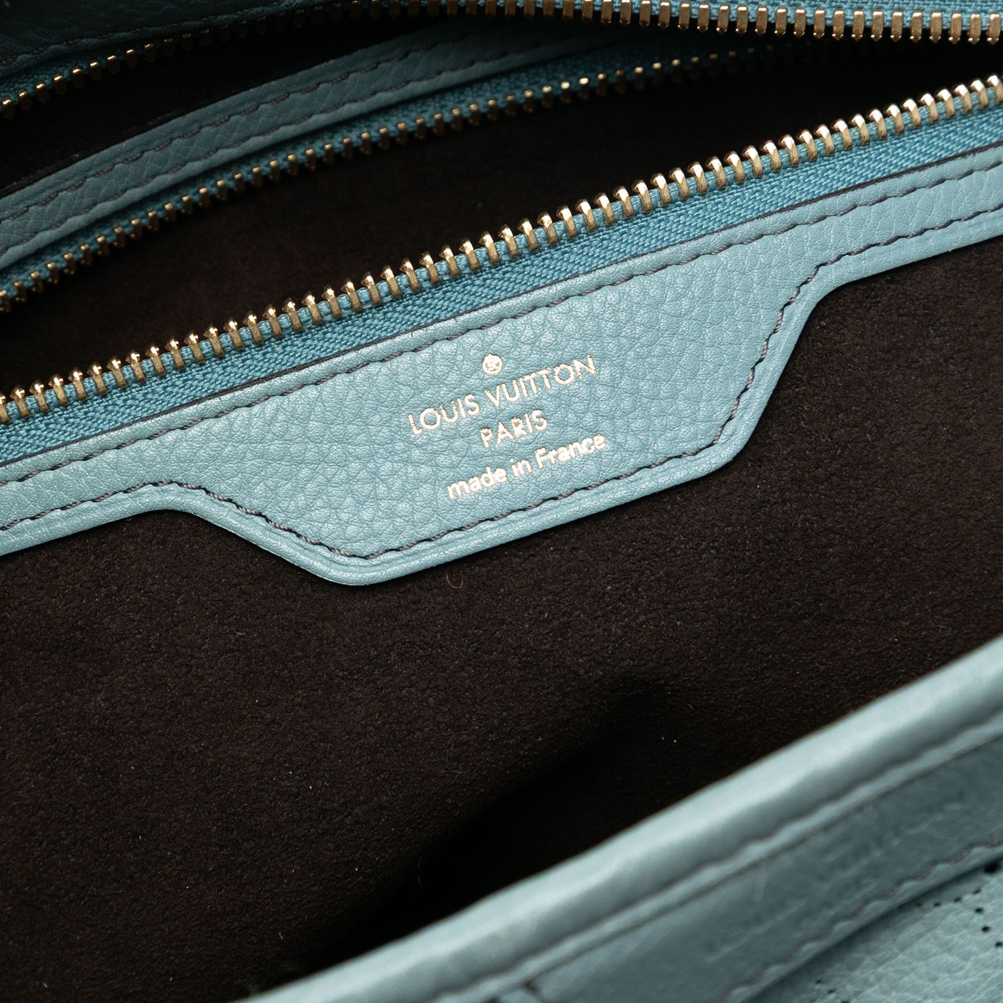 Louis Vuitton Louis Vuitton Monogram Mahina Stellar PM Size ONE SIZE - 5 Thumbnail