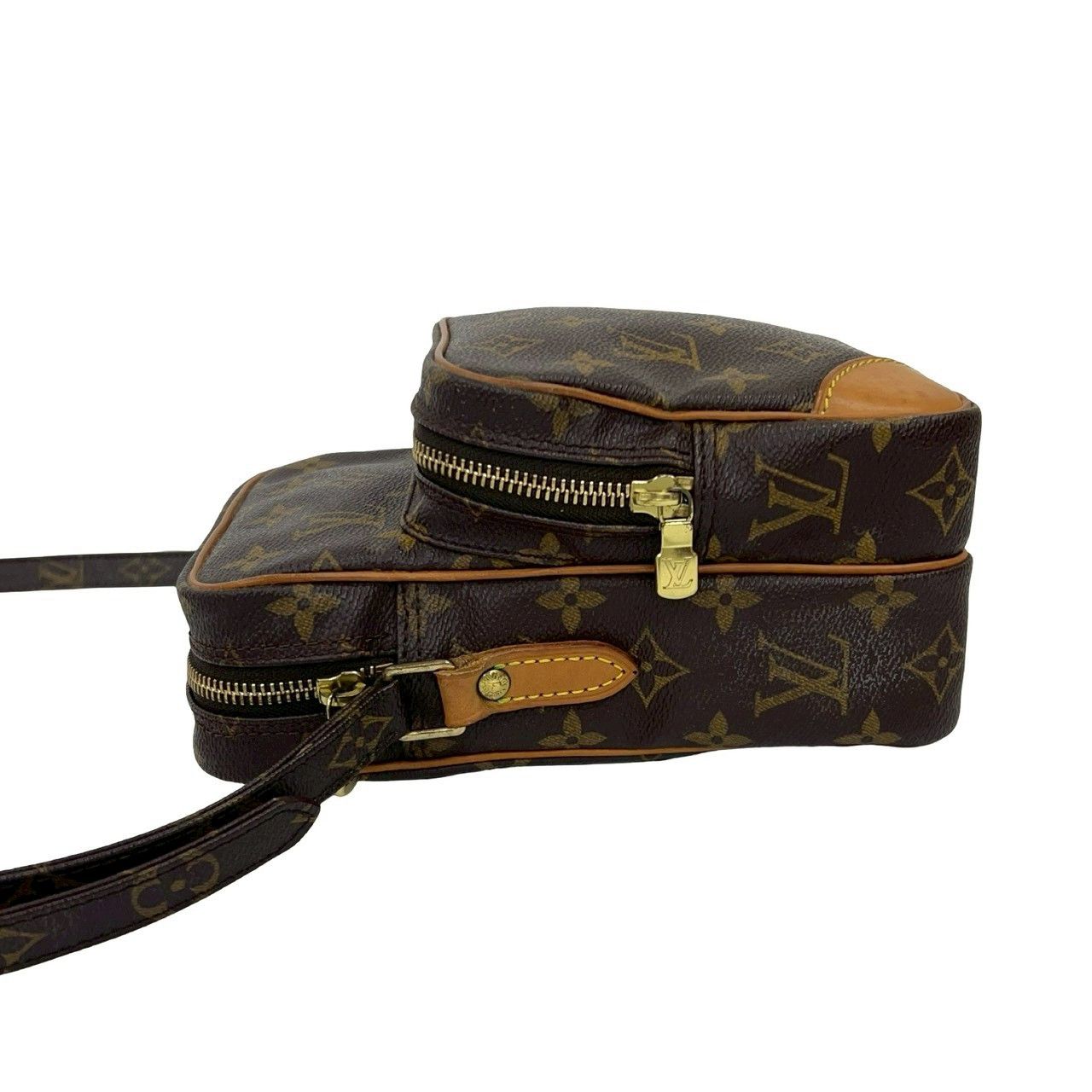 Louis Vuitton Louis Vuitton Louis Vuitton Amazon Monogram Leather Shoulder Bag Textile Shoulder Bag DUTY FREE for USA Size ONE SIZE - 6 Thumbnail