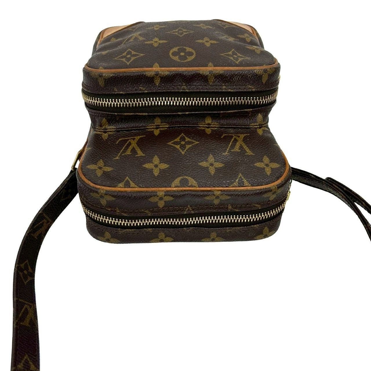Louis Vuitton Louis Vuitton Louis Vuitton Amazon Monogram Leather Shoulder Bag Textile Shoulder Bag DUTY FREE for USA Size ONE SIZE - 5 Thumbnail