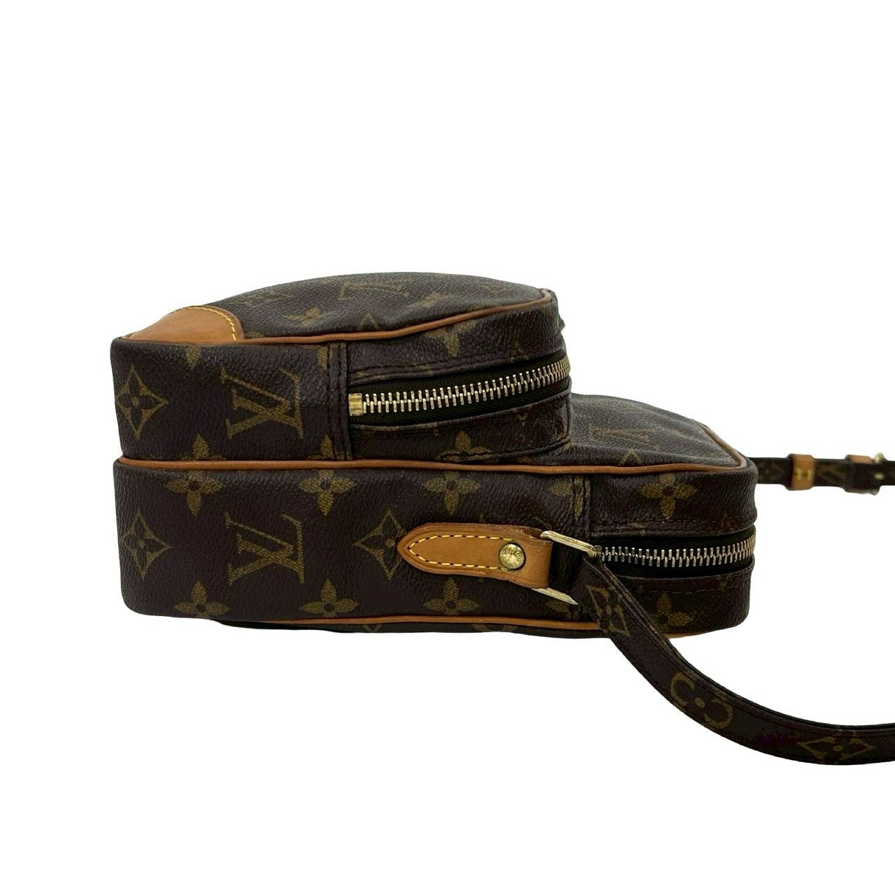 Louis Vuitton Louis Vuitton Louis Vuitton Amazon Monogram Leather Shoulder Bag Textile Shoulder Bag DUTY FREE for USA Size ONE SIZE - 7 Thumbnail