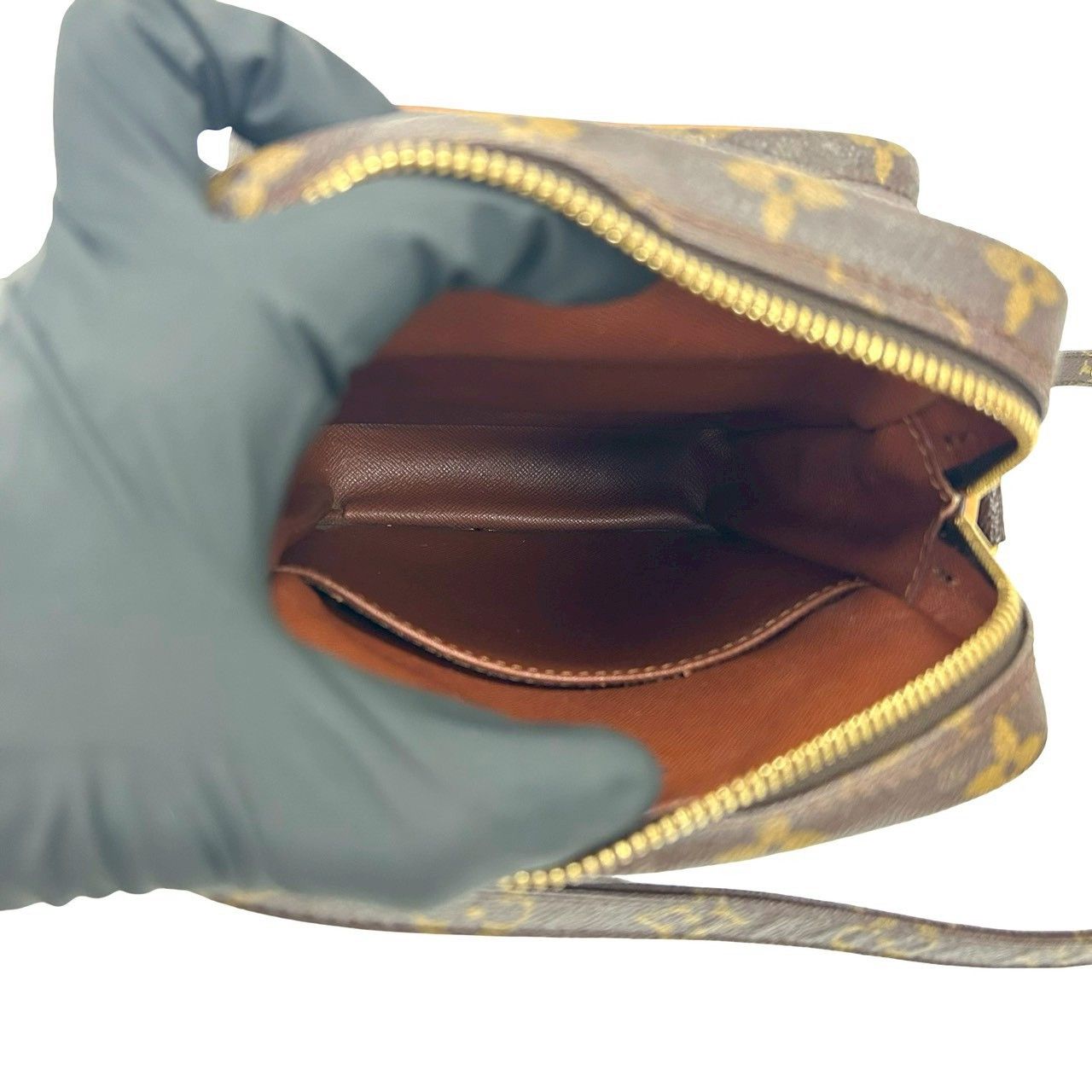 Louis Vuitton Louis Vuitton Louis Vuitton Amazon Monogram Leather Shoulder Bag Textile Shoulder Bag DUTY FREE for USA Size ONE SIZE - 10 Thumbnail