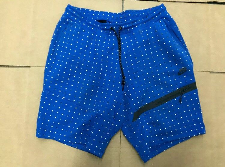 Nike tech fleece polka dot shorts deals