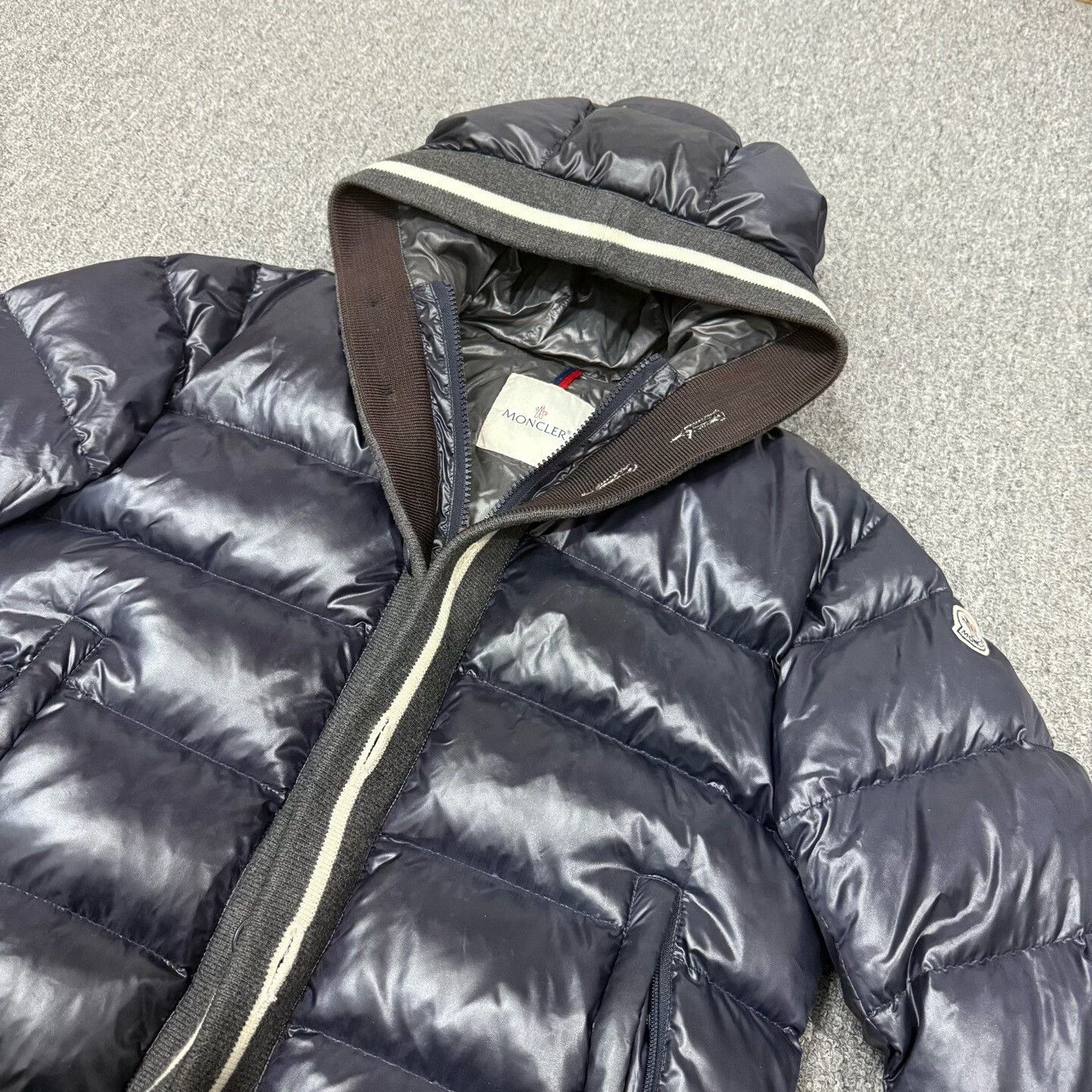 Moncler dark blue shiny puffer jacket by Moncler Size US M / EU 48-50 / 2 - 3 Thumbnail