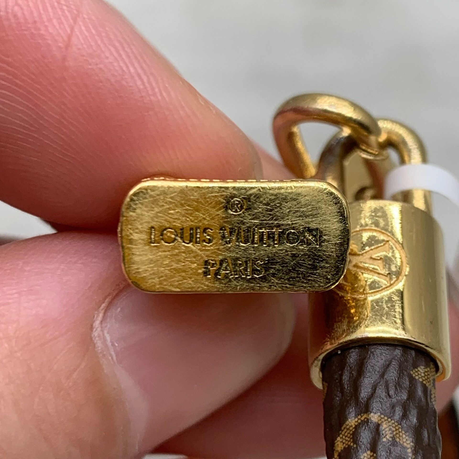 Louis Vuitton lv brown monogram bracelet with gold clasp Size ONE SIZE - 7 Thumbnail