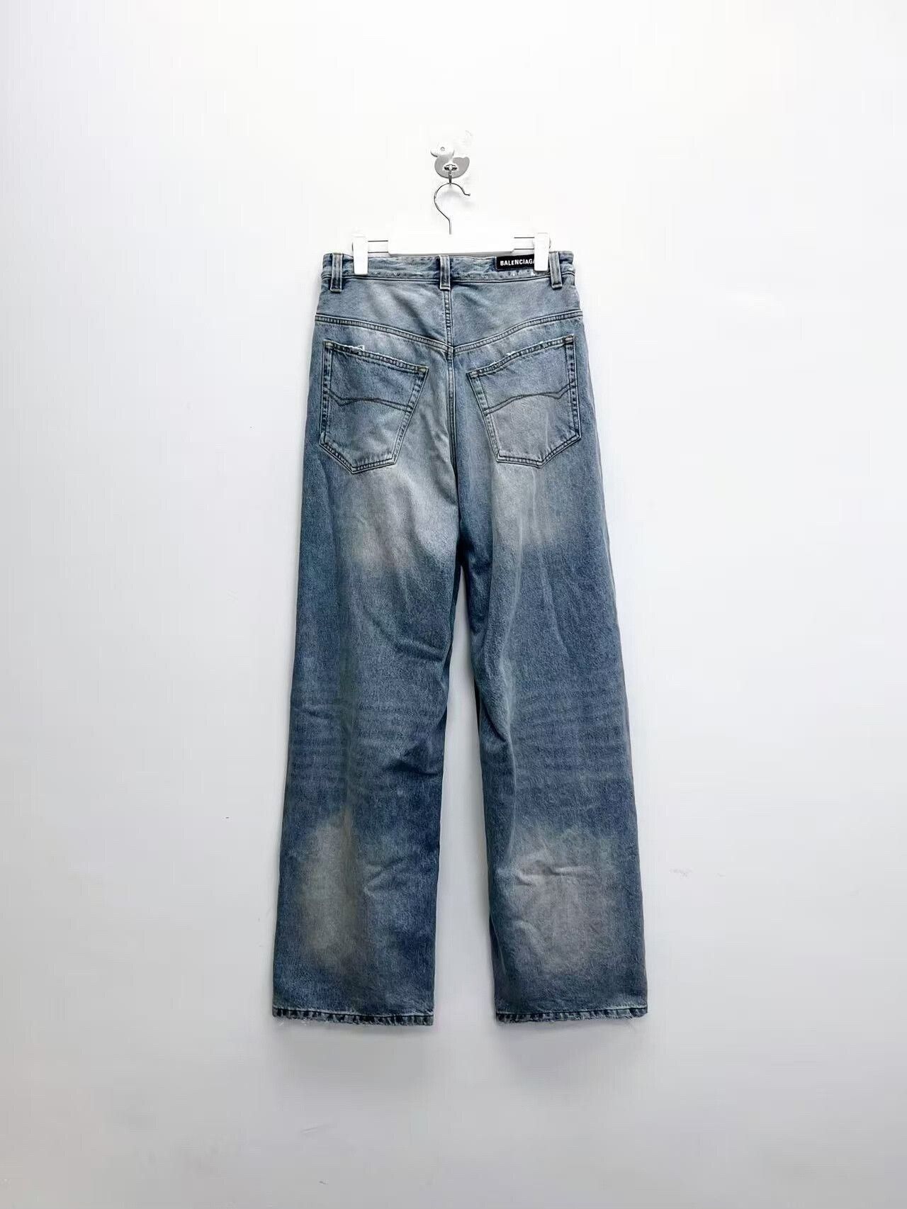 Balenciaga balenciaga blue distressed denim pants Size US 32 / EU 48 - 2 Thumbnail