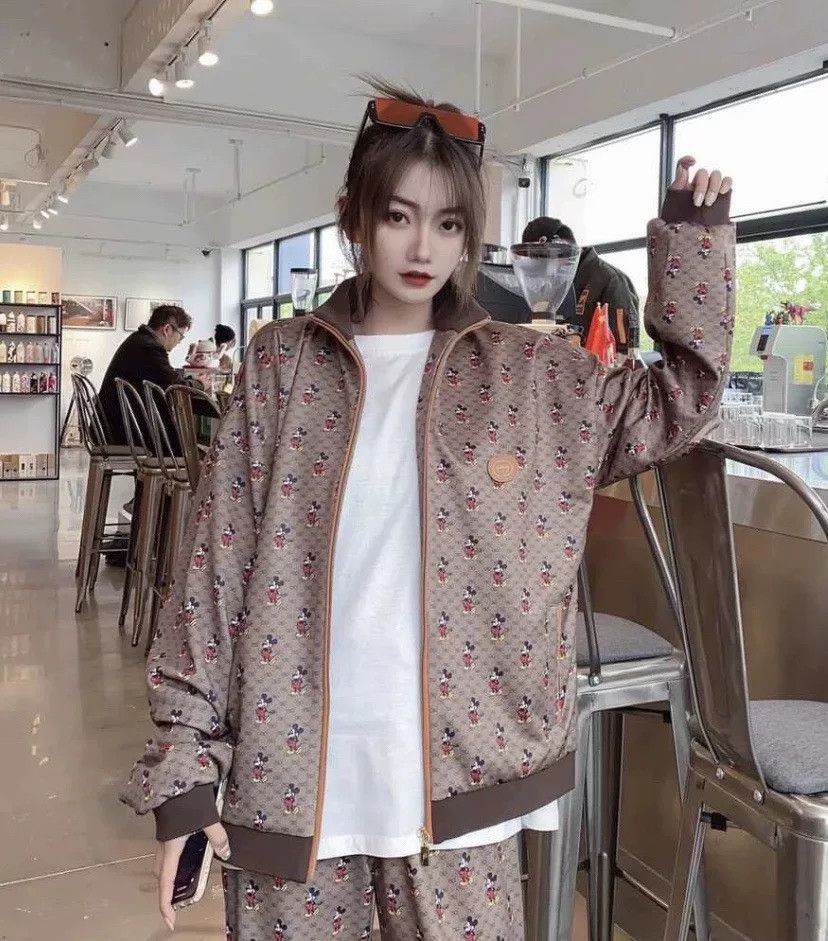 Gucci gucci disney mickey mouse jacket size xs Size US XS / EU 42 / 0 - 4 Thumbnail