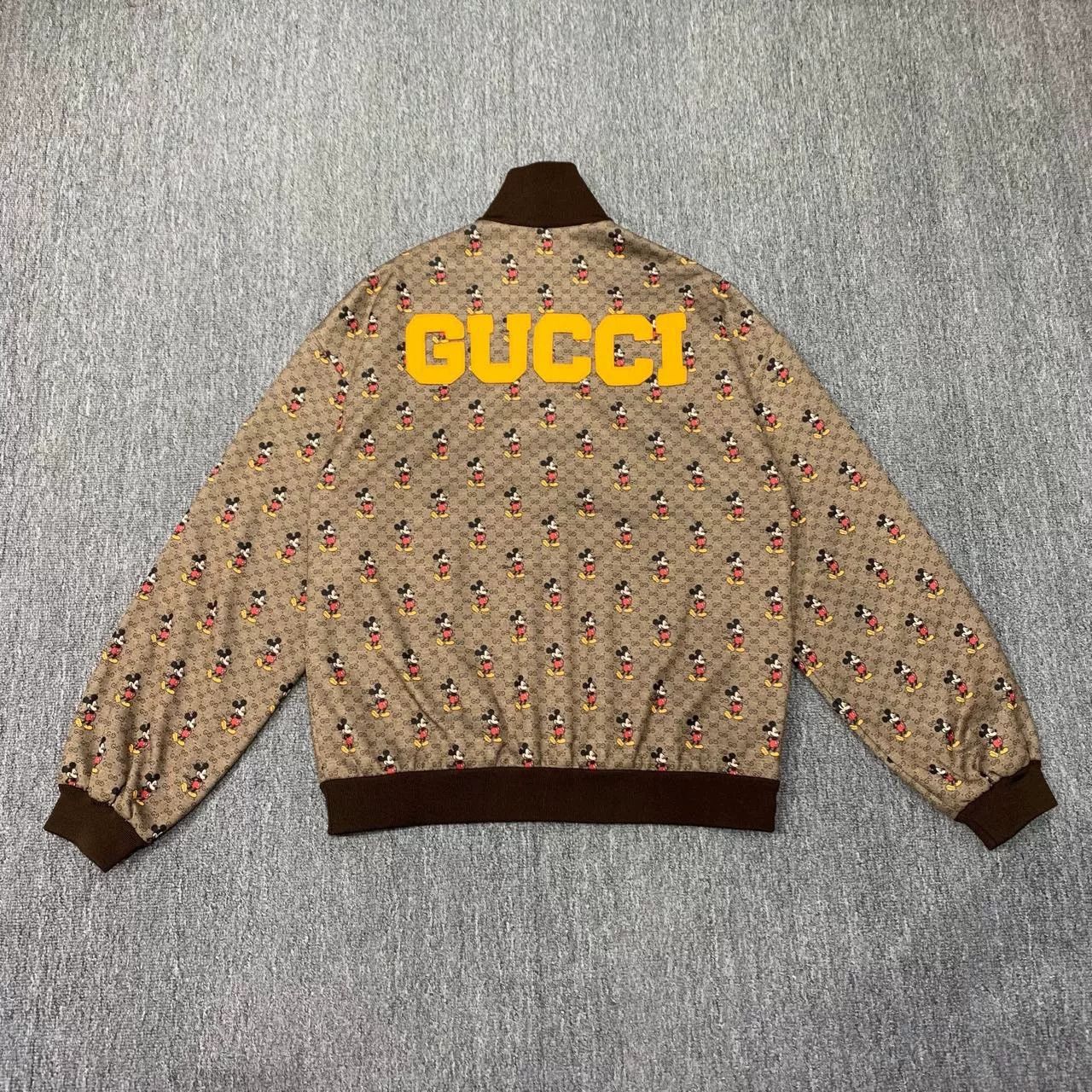 Gucci gucci disney mickey mouse jacket size xs Size US XS / EU 42 / 0 - 2 Thumbnail