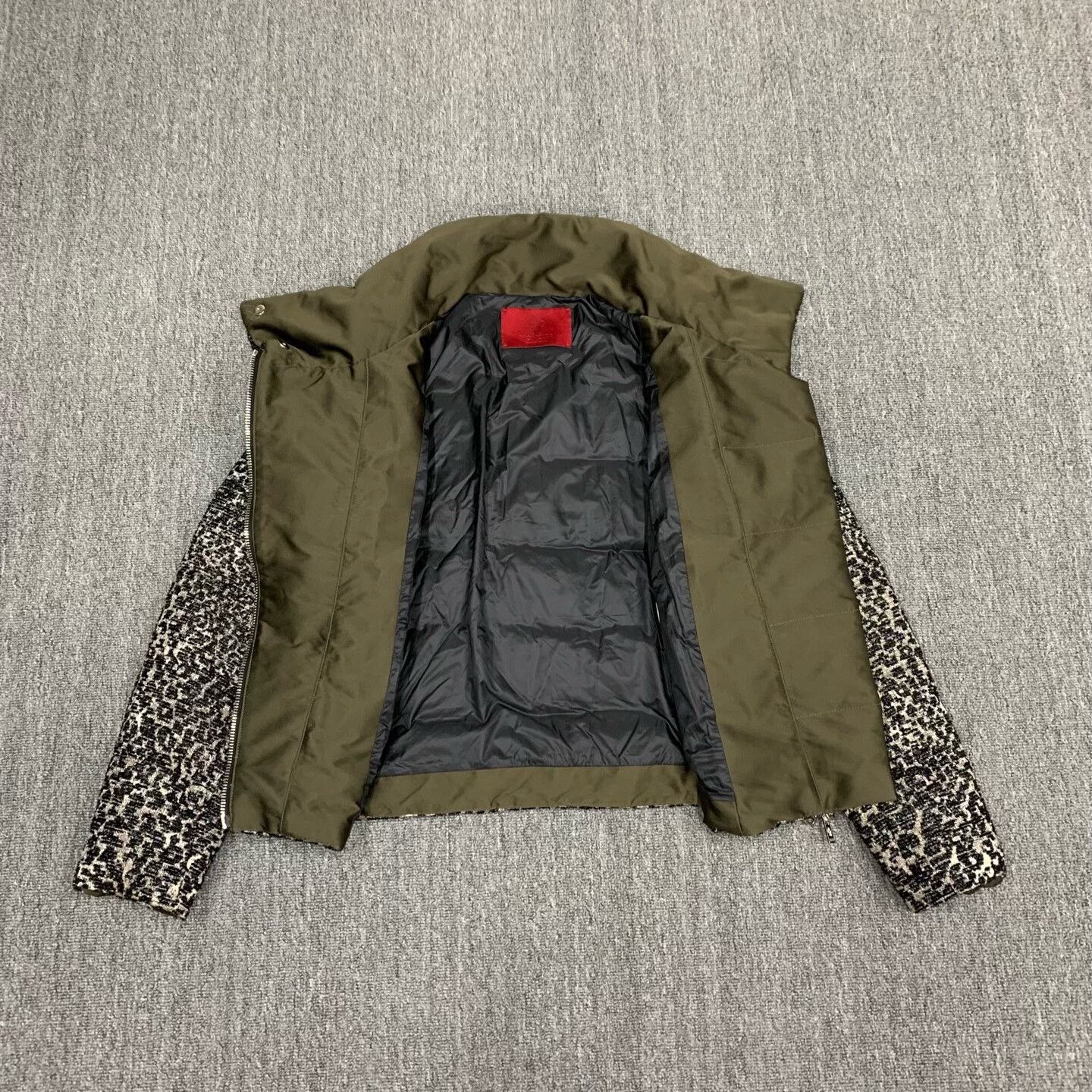 Moncler moncler leopard print down jacket Size S / US 4 / IT 40 - 6 Thumbnail