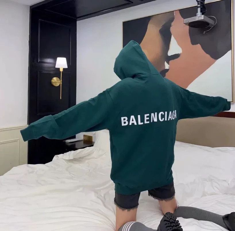 Balenciaga balenciaga green logo hoodie sweatshirt Size US M / EU 48-50 / 2 - 4 Thumbnail