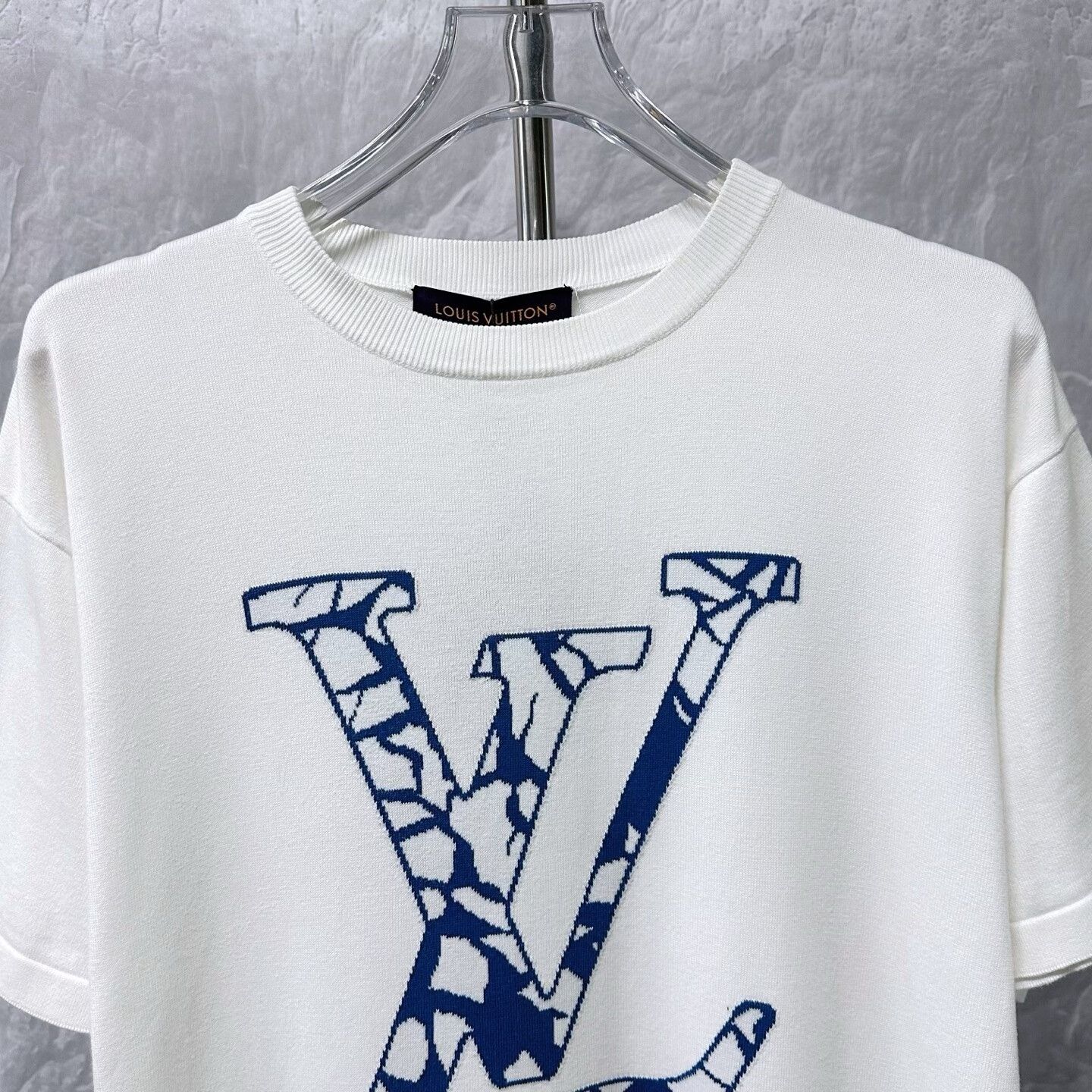 Louis Vuitton louis vuitton ski logo short sleeve t-shirt Size US L / EU 52-54 / 3 - 2 Thumbnail