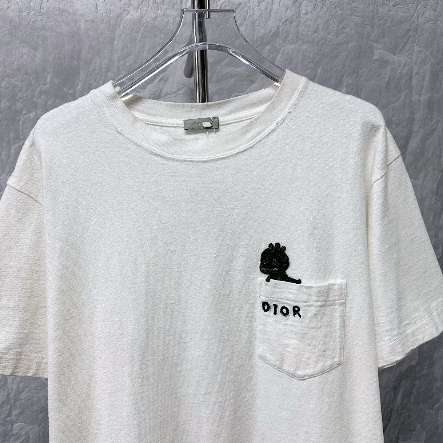 Dior dior embroidered dinosaur pocket t-shirt Size US XXL / EU 58 / 5 - 2 Thumbnail