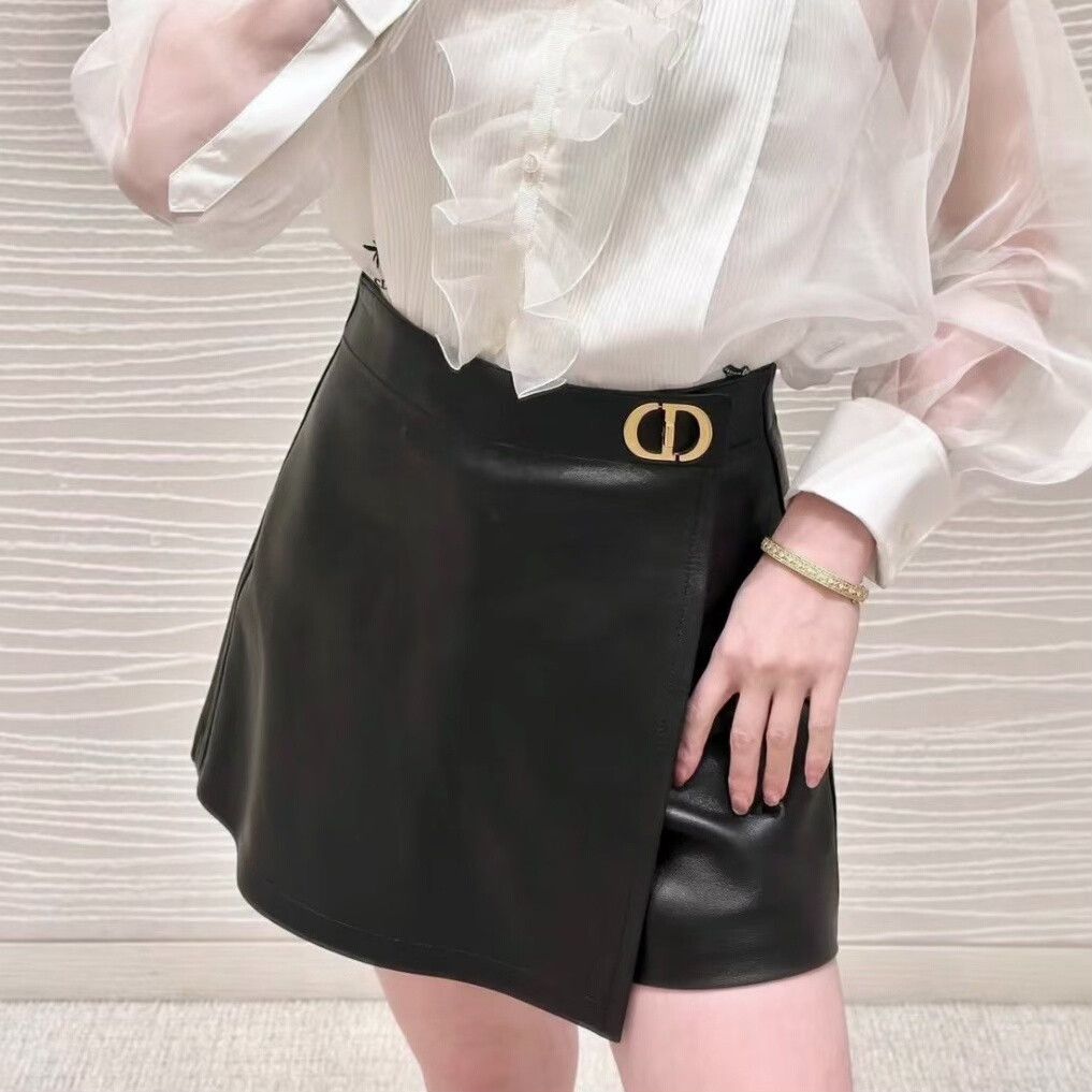 Dior black leather shorts with CD buckle Size 34" / US 12 / IT 48 - 6 Thumbnail