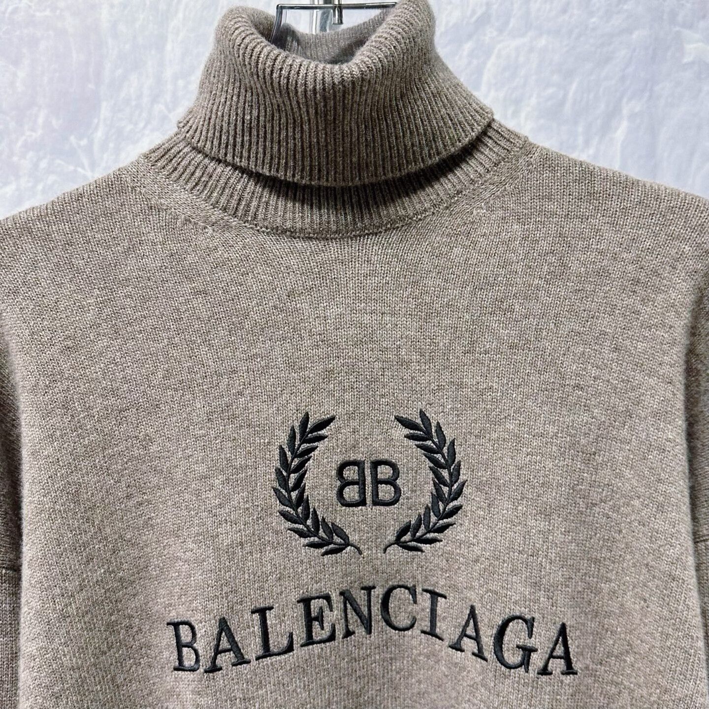 Balenciaga balenciaga high neck wool sweater in beige Size US XS / EU 42 / 0 - 2 Thumbnail