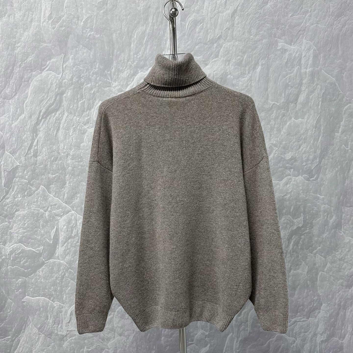 Balenciaga balenciaga high neck wool sweater in beige Size US XS / EU 42 / 0 - 4 Thumbnail