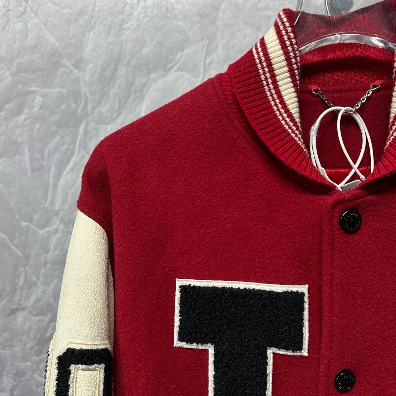 Louis Vuitton louis vuitton letter patch baseball jacket Size US L / EU 52-54 / 3 - 3 Thumbnail
