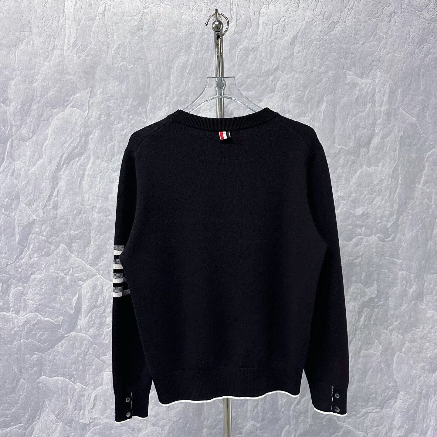 Thom Browne thom browne plaid dog sweatshirt size 3 Size US M / EU 48-50 / 2 - 4 Thumbnail
