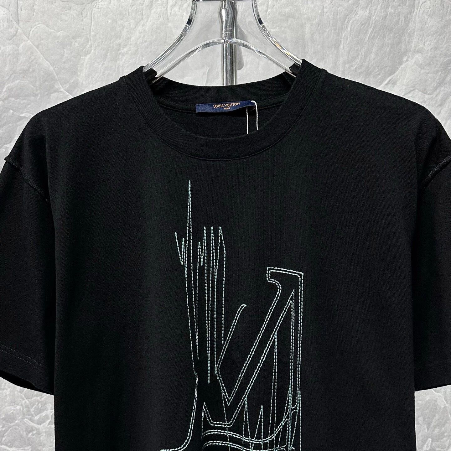 Louis Vuitton black louis vuitton short sleeve t-shirt Size US L / EU 52-54 / 3 - 2 Thumbnail