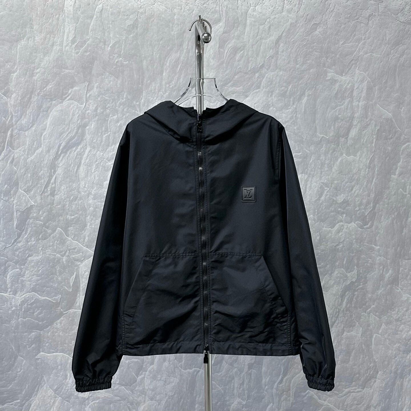 Louis Vuitton louis vuitton reversible hooded jacket Size US L / EU 52-54 / 3 - 3 Thumbnail