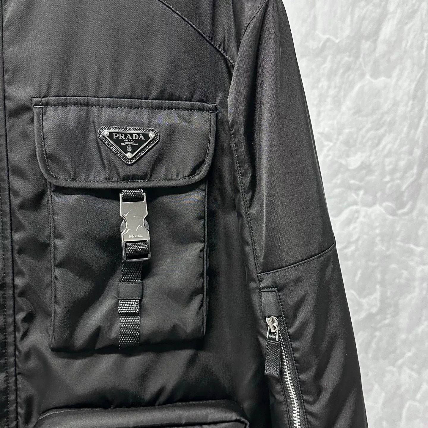 Prada prada black hooded zip-up jacket Size US M / EU 48-50 / 2 - 3 Thumbnail