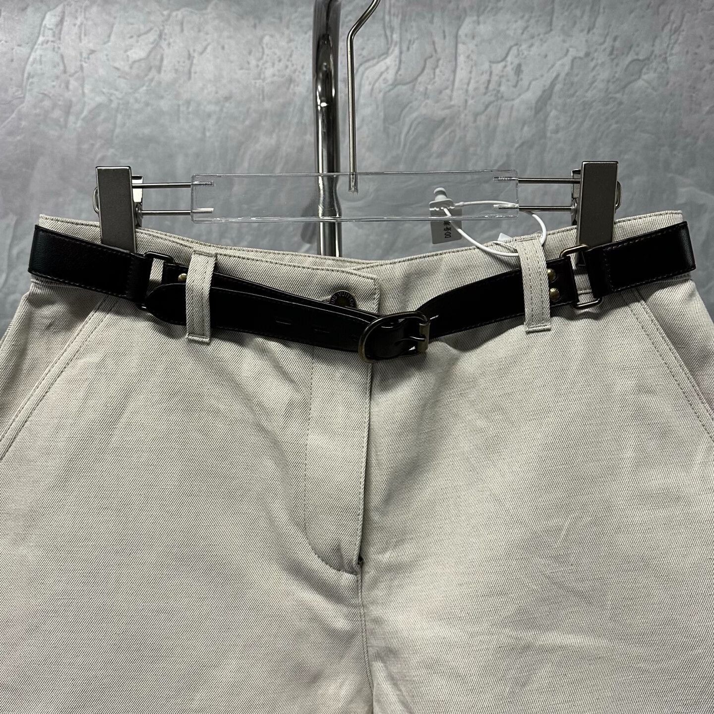 Louis Vuitton louis vuitton denim shorts with belt Size US 28 / EU 44 - 2 Thumbnail
