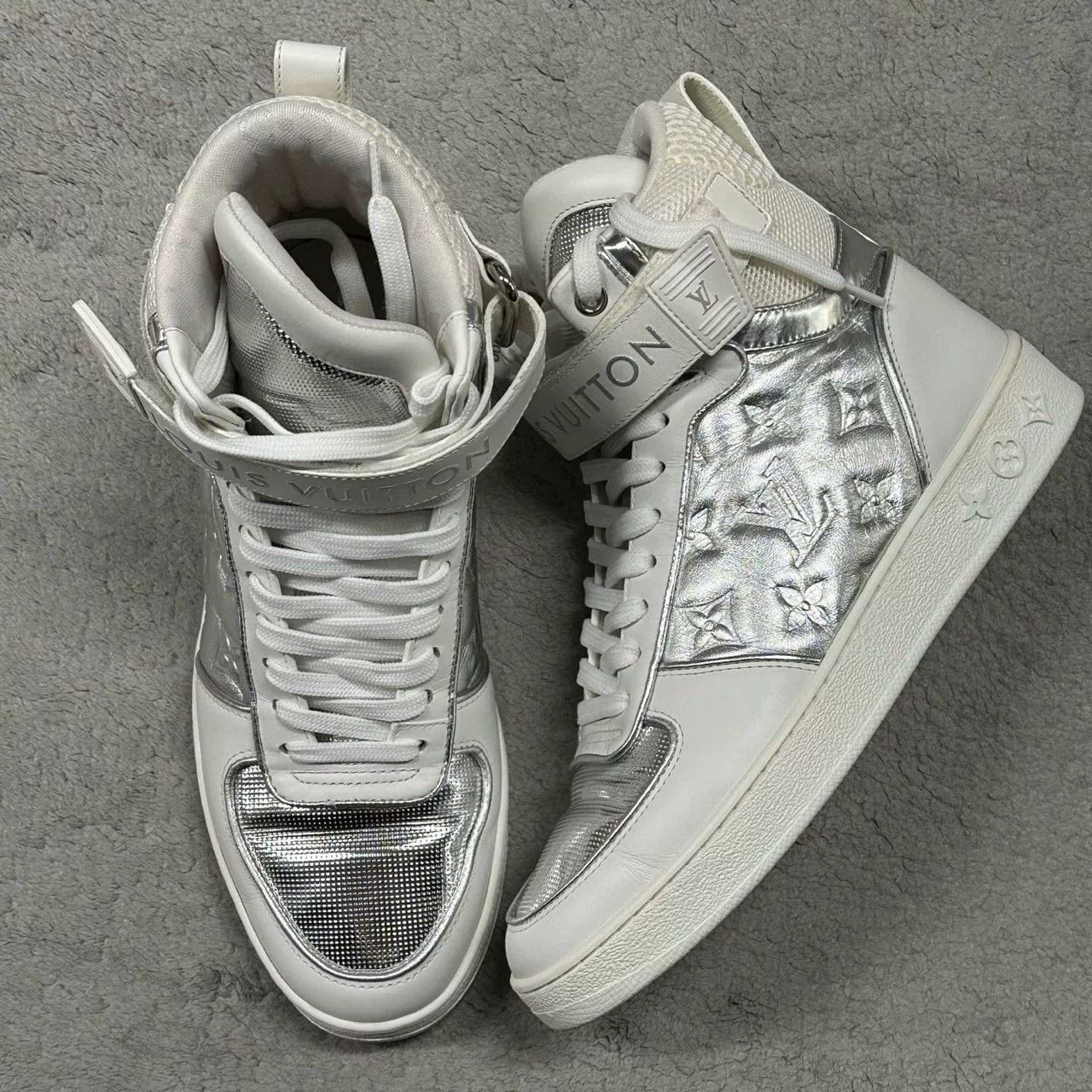 Louis Vuitton louis vuitton high-top sneakers, size 36 Size US 6 / EU 39 - 2 Thumbnail