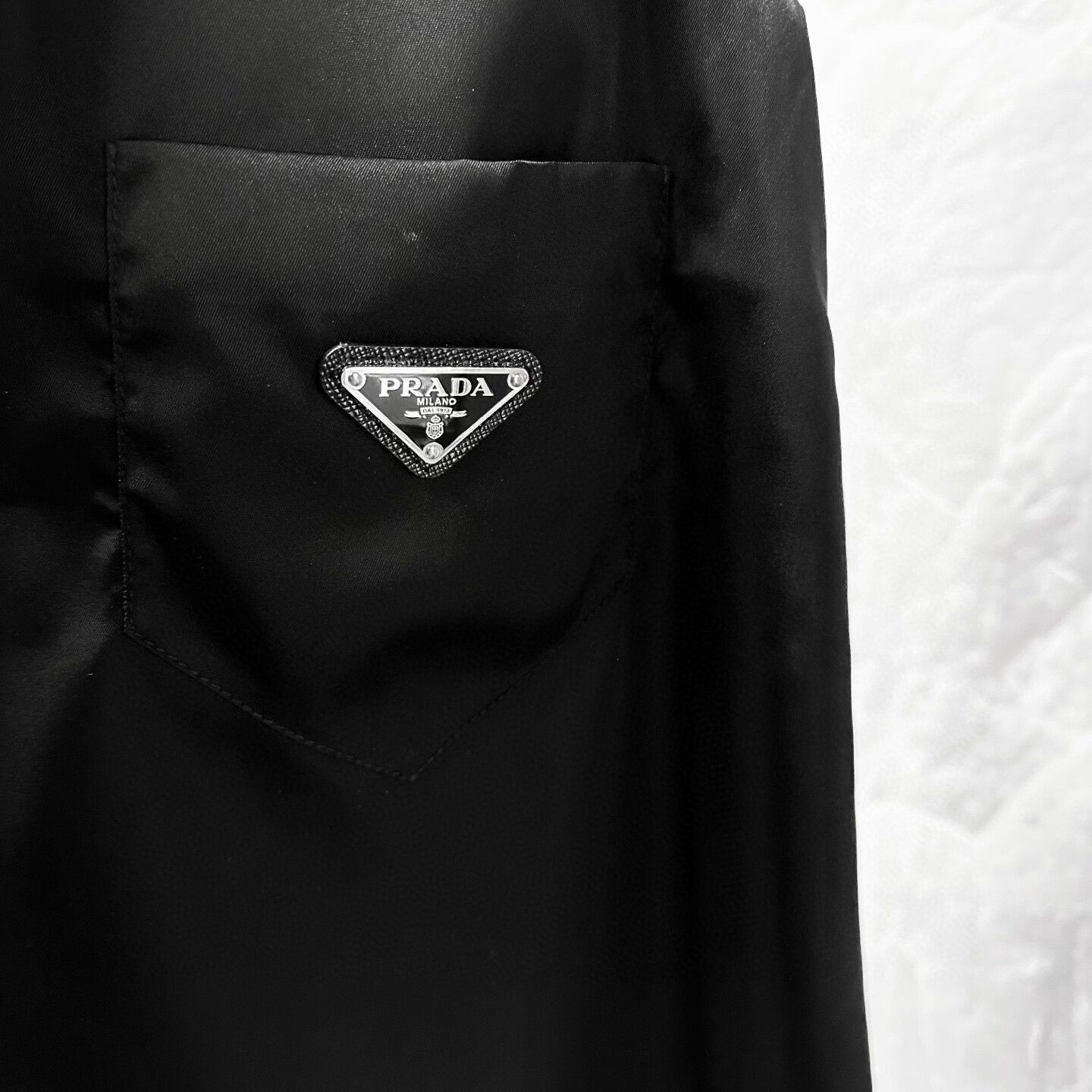 Prada prada black sleeveless top with pocket Size M / US 6-8 / IT 42-44 - 3 Thumbnail