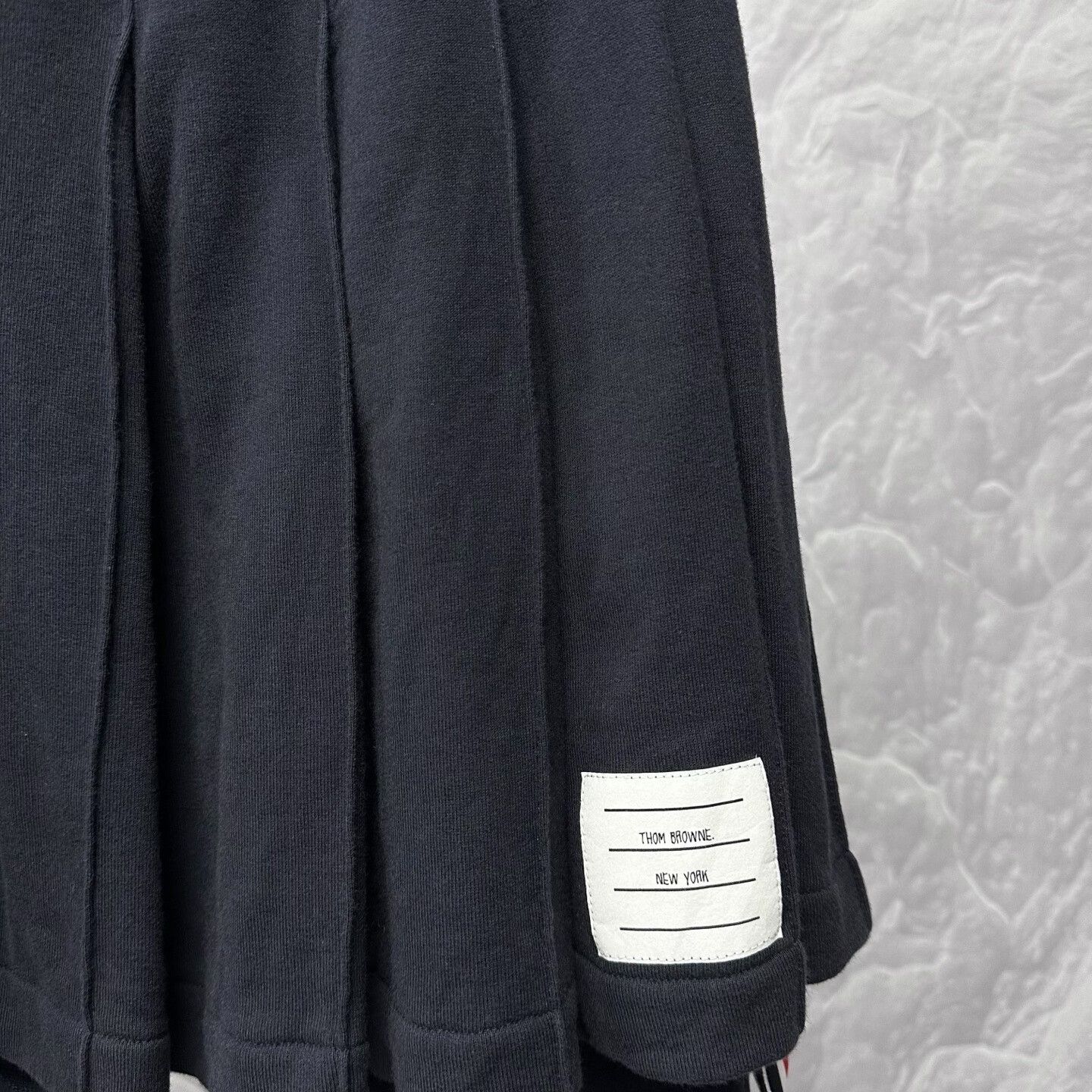 Thom Browne classic pleated skirt by thom browne Size 40" / US 18 - 3 Thumbnail