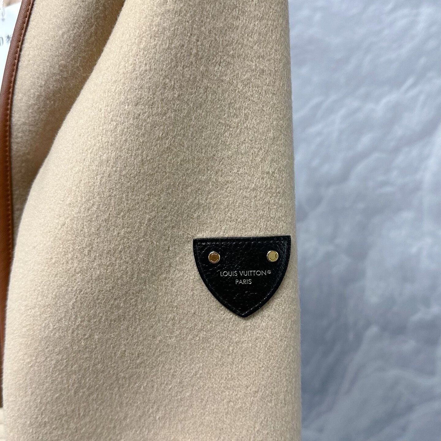 Louis Vuitton louis vuitton hooded cashmere coat Size XS / US 0-2 / IT 36-38 - 4 Thumbnail