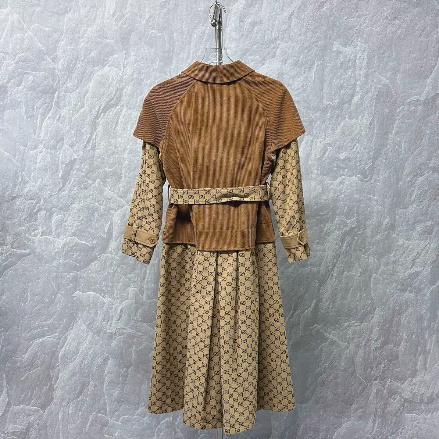 Gucci gucci double g corduroy trench coat Size S / US 4 / IT 40 - 4 Thumbnail