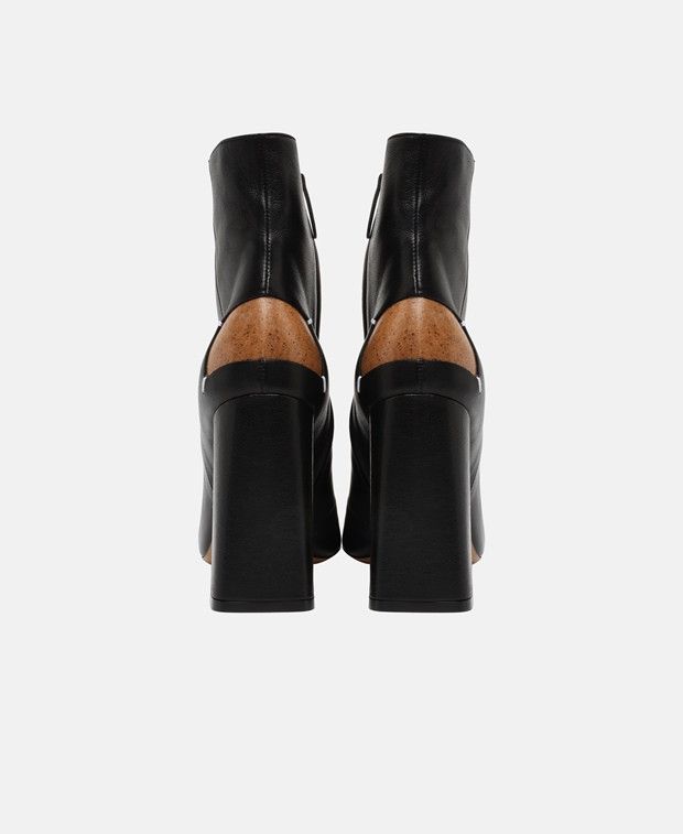 Maison Margiela Ankle boots Size US 5 / IT 35 - 2 Thumbnail