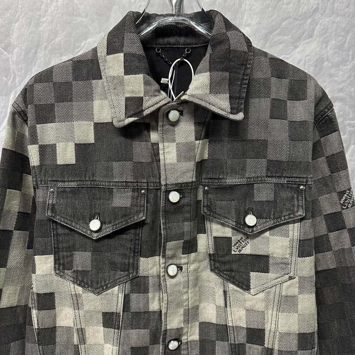 Louis Vuitton louis vuitton checkerboard denim jacket Size US M / EU 48-50 / 2 - 2 Thumbnail