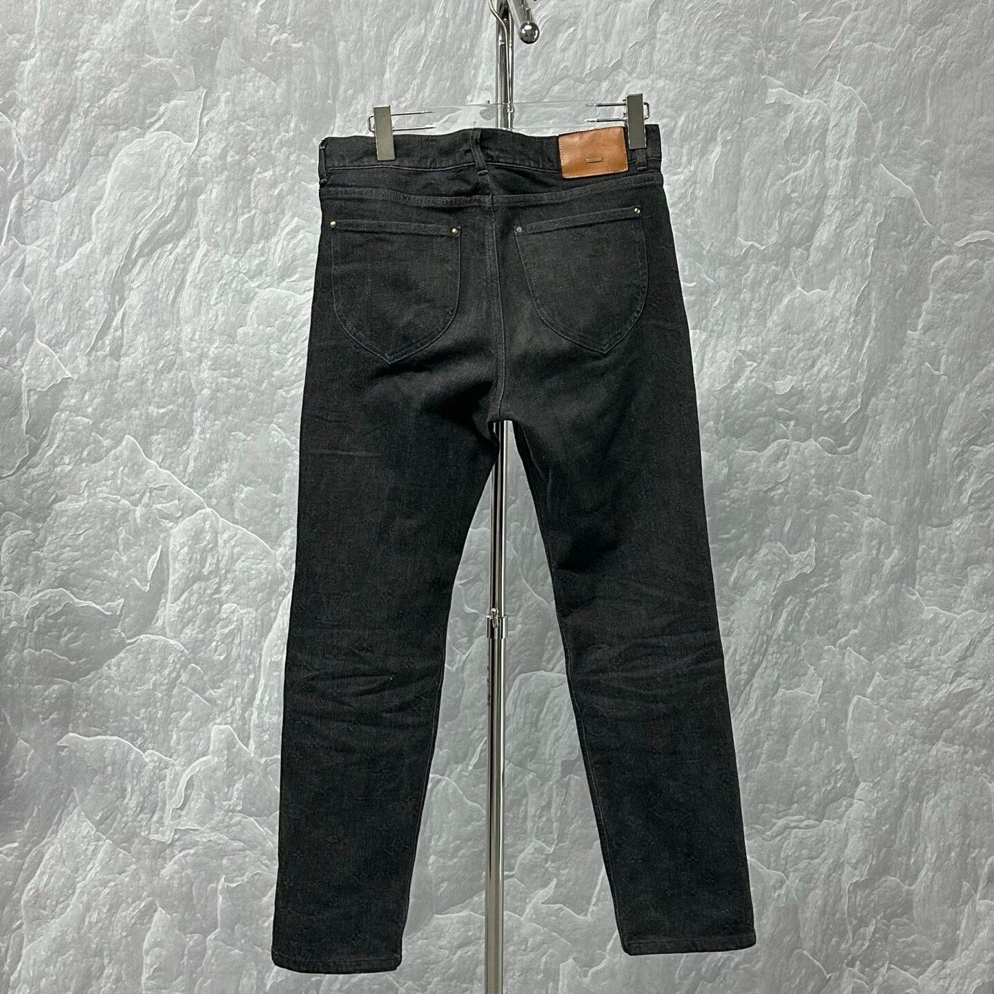 Louis Vuitton louis vuitton denim pants with logo print Size US 30 / EU 46 - 4 Thumbnail