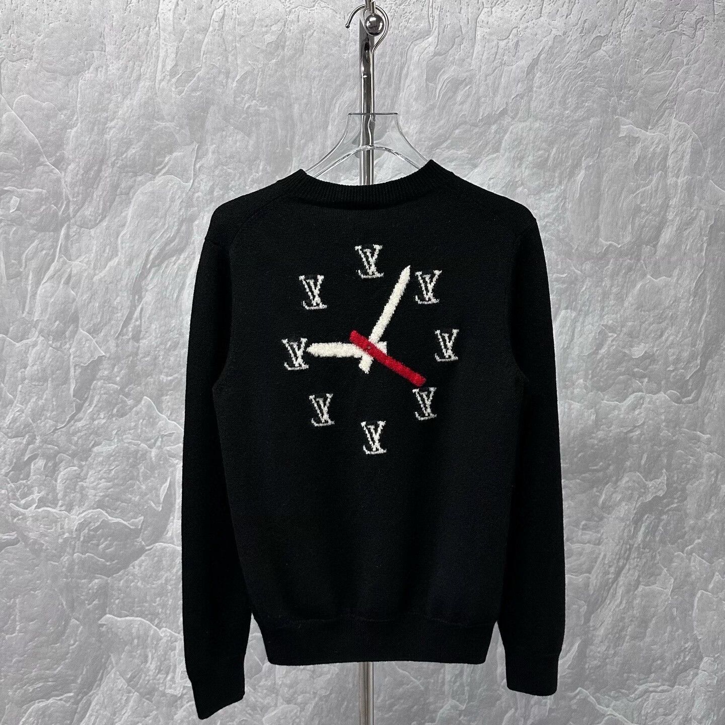 Louis Vuitton louis vuitton clock wool sweater size L Size US L / EU 52-54 / 3 - 4 Thumbnail