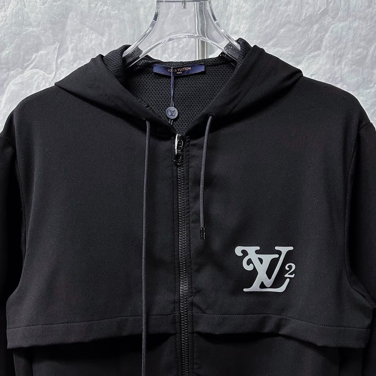 Louis Vuitton louis vuitton nigo reflective logo hooded jacket Size US XS / EU 42 / 0 - 2 Thumbnail
