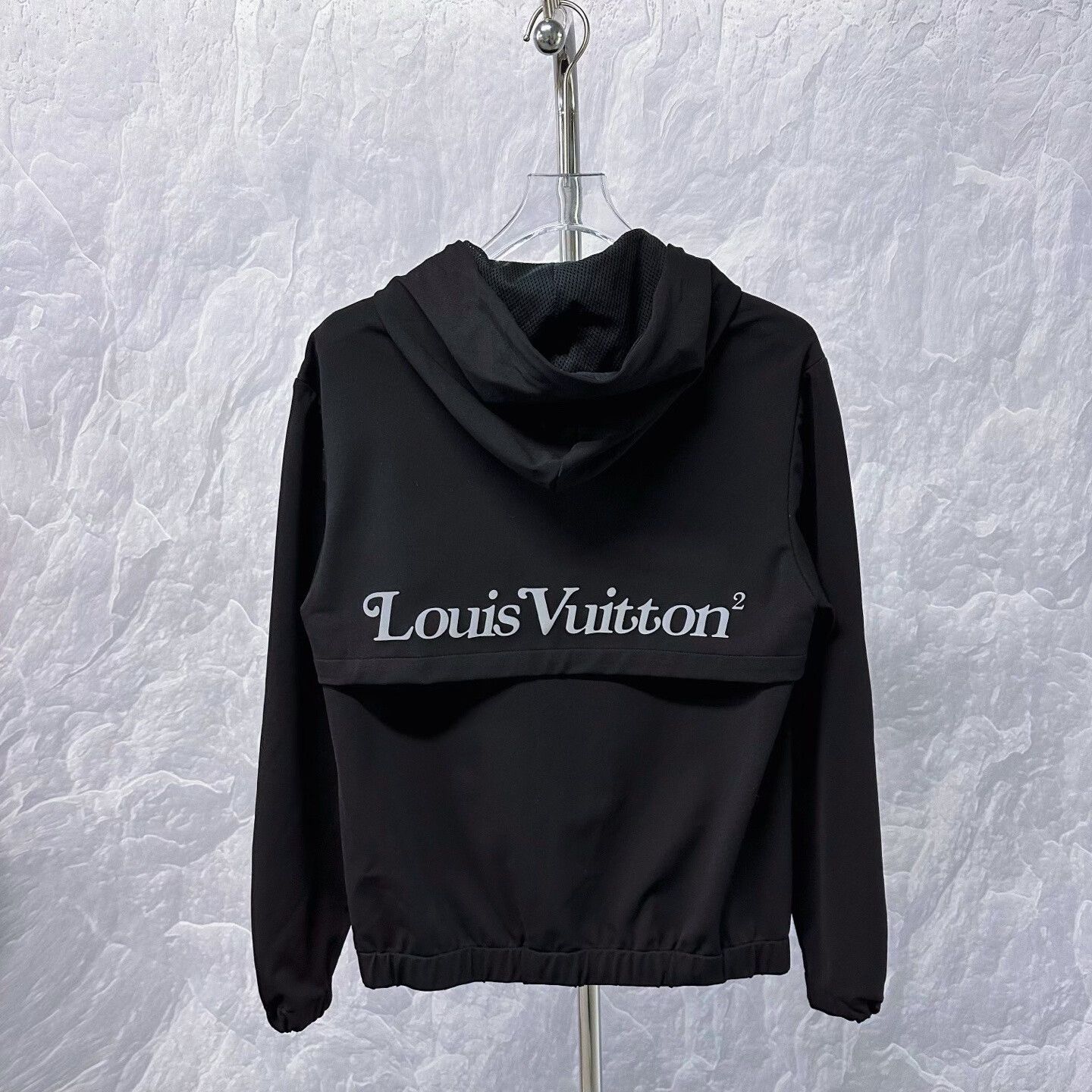 Louis Vuitton louis vuitton nigo reflective logo hooded jacket Size US XS / EU 42 / 0 - 4 Thumbnail