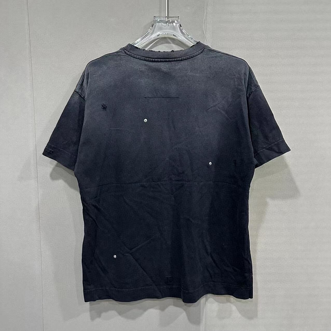 Givenchy Givenchy Gradient Distressed Short Sleeve Shirt Size US S / EU 44-46 / 1 - 4 Thumbnail