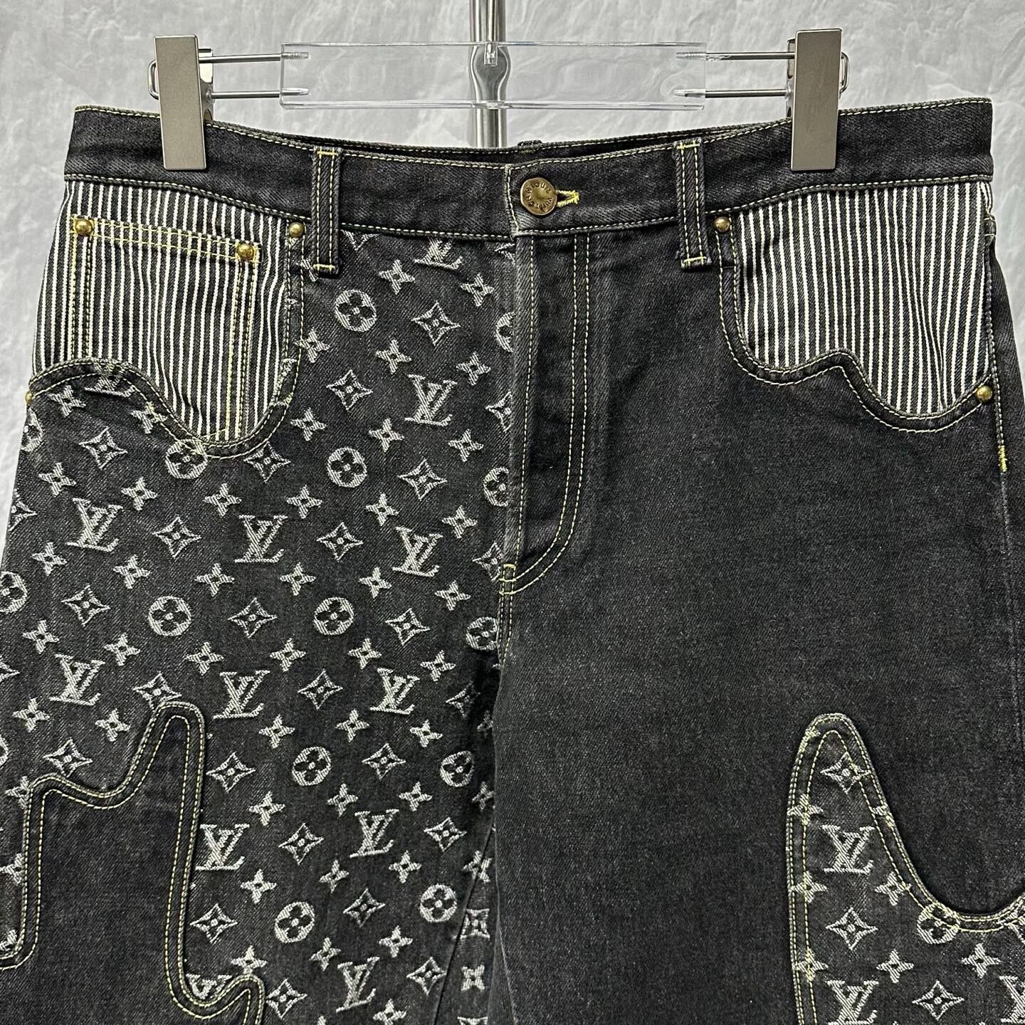 Louis Vuitton louis vuitton nigo heart denim pants 32 Size US 32 / EU 48 - 2 Thumbnail