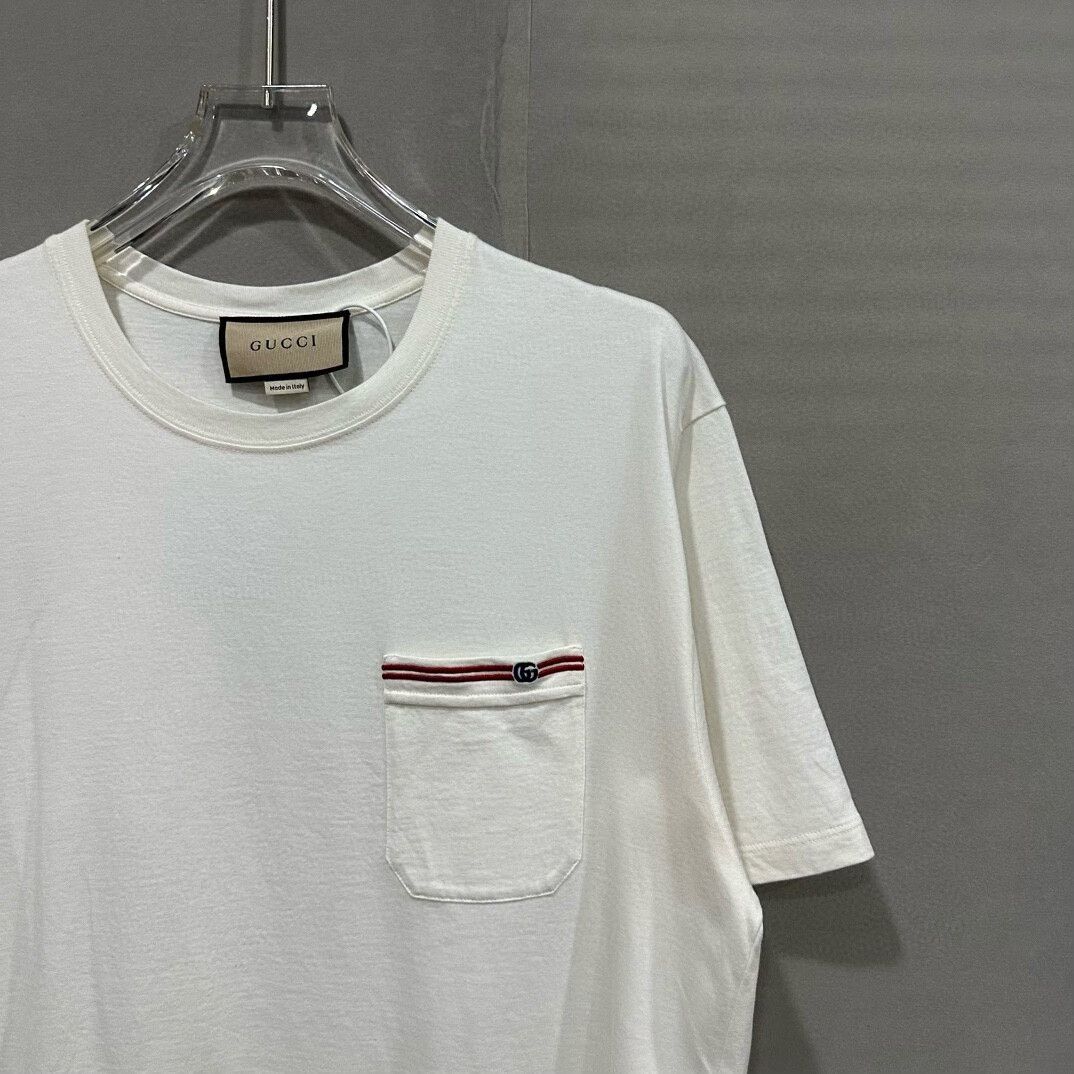 Gucci gucci embroidered logo pocket short sleeve t-shirt Size US L / EU 52-54 / 3 - 3 Thumbnail