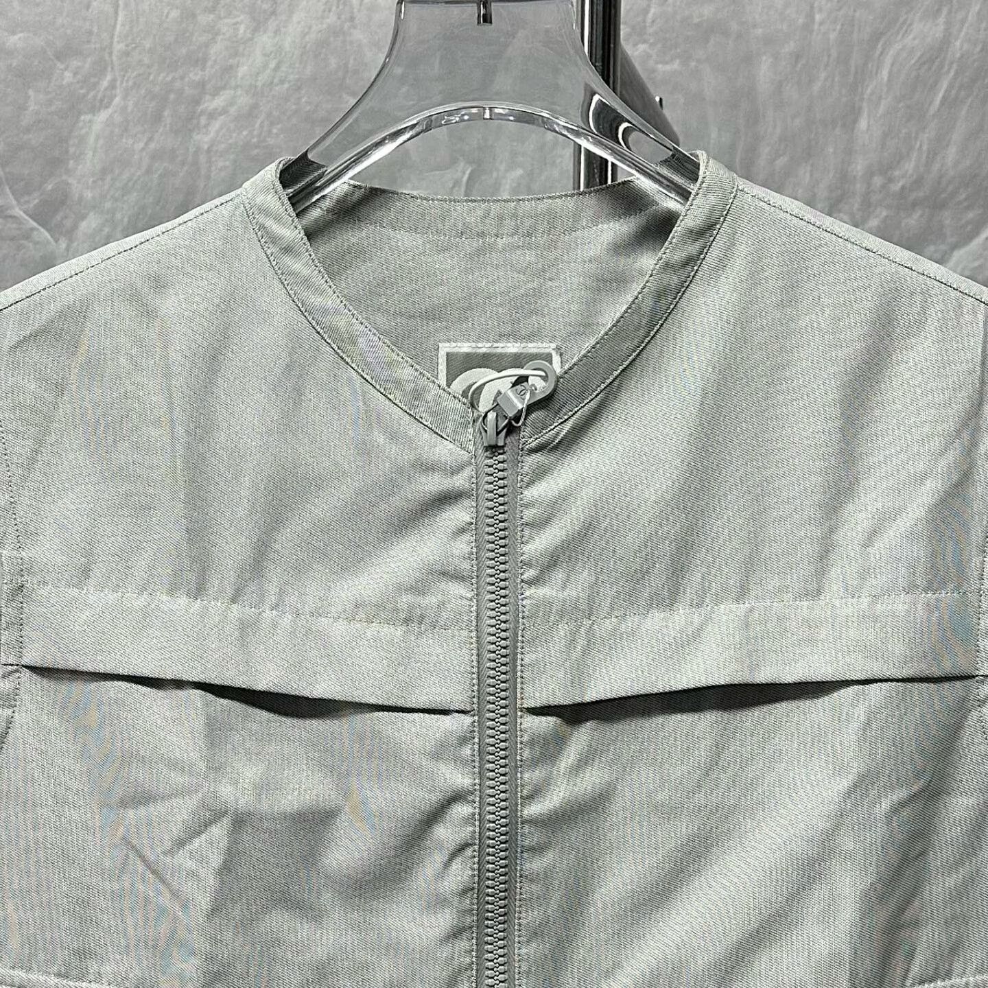 Chanel Chanel Zip Logo Sleeveless Vest Size 38 Size M / US 6-8 / IT 42-44 - 2 Thumbnail