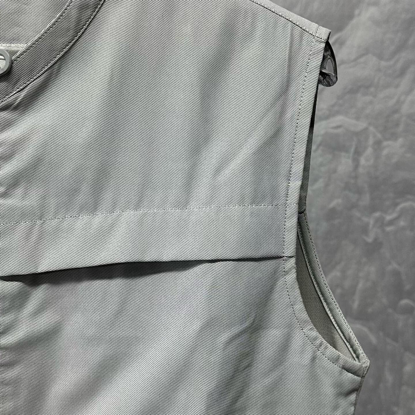 Chanel Chanel Zip Logo Sleeveless Vest Size 38 Size M / US 6-8 / IT 42-44 - 3 Thumbnail