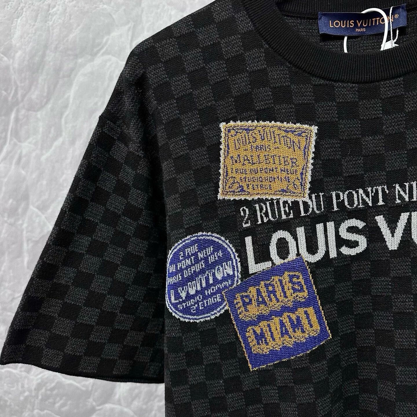 Louis Vuitton louis vuitton checkerboard logo short sleeve tee Size US L / EU 52-54 / 3 - 3 Thumbnail