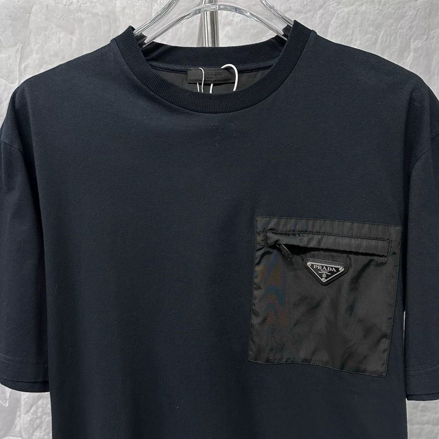 Prada prada black short sleeve tee with pocket Size US L / EU 52-54 / 3 - 2 Thumbnail