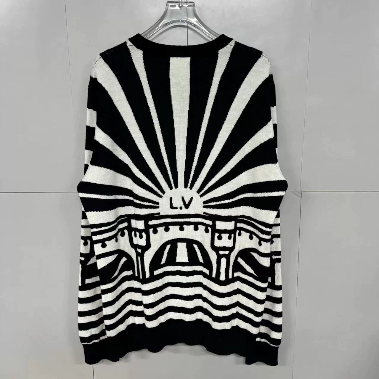 Louis Vuitton louis vuitton ss24 graphic knit sweater Size US XXL / EU 58 / 5 - 4 Thumbnail
