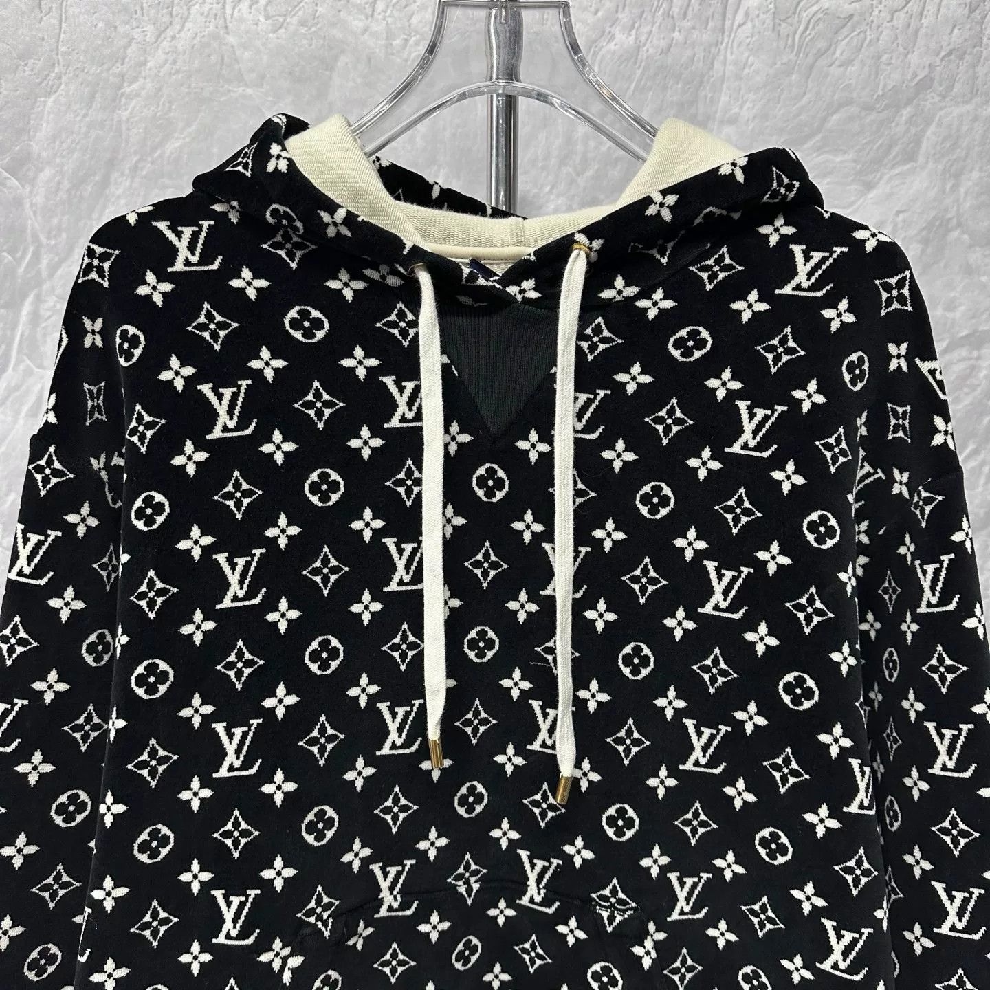Louis Vuitton louis vuitton logo velvet hoodie L size Size L / US 10 / IT 46 - 2 Thumbnail