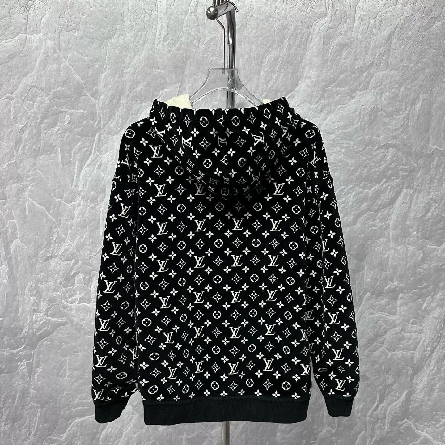 Louis Vuitton louis vuitton logo velvet hoodie L size Size L / US 10 / IT 46 - 4 Thumbnail